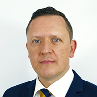 Steve  Holloway